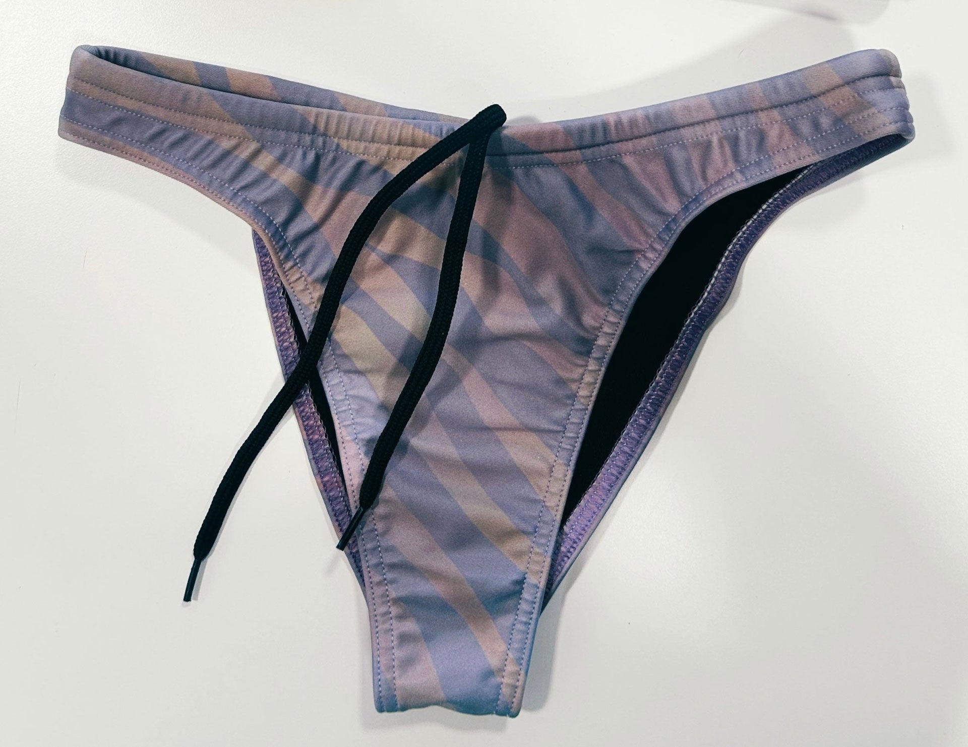 Zebra lila bikini is a stylish and contemporary bikini from Jaze Swim featuring a unique, hand-drawn design.